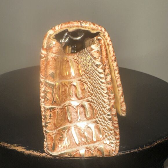 NWT Expressions NYC Faux Crocodile Print Shoulder Clutch Beige Tan Metallic Gold - Picture 4 of 6